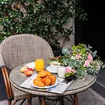 Snob Paris