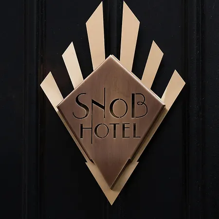 ホテル Snob 4*