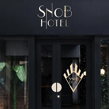 Snob 4*