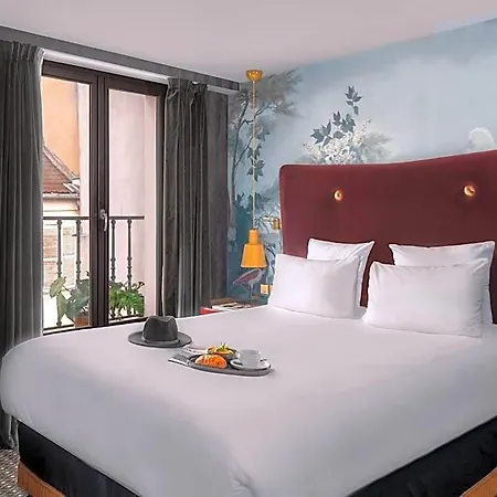 Snob Hotel 4*