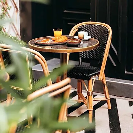 Snob Hotel 4*