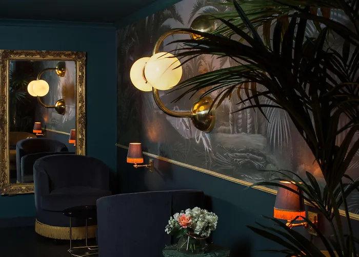 ホテル Snob パリ