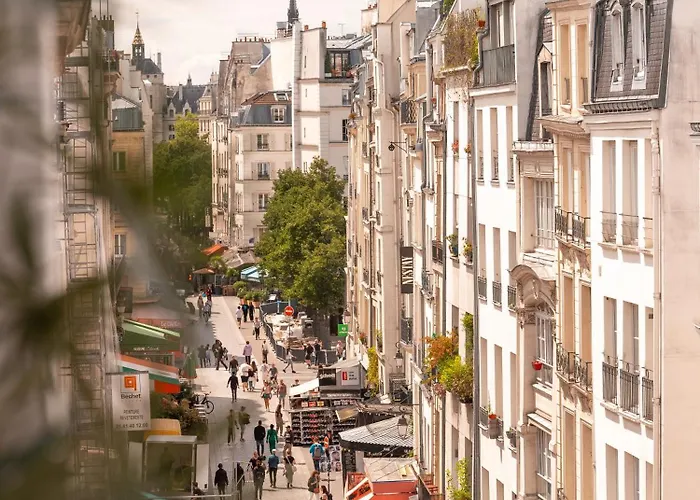 ホテル Snob パリ