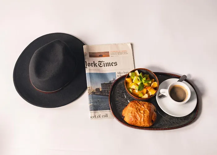 Snob ホテル パリ