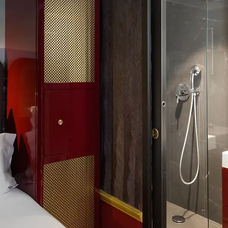 Hotel Snob 4*